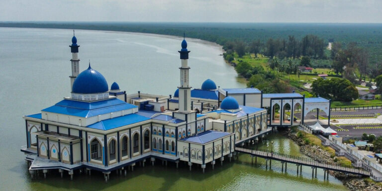 Masjid Tuminah Hamidi - 99.12 kW Solar PV System